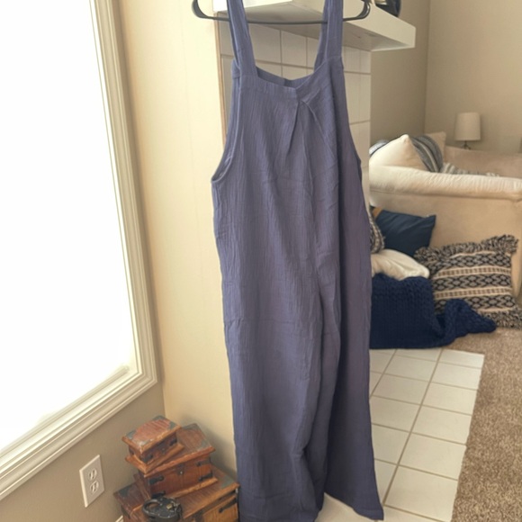 Blue wide leg romper/jumpsuit never worn - Picture 4 of 4